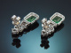 Festive emerald and diamond earrings in 750 white gold
