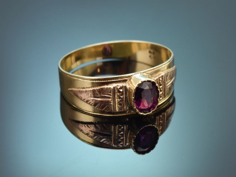 N&uuml;rnberg um 1870! Historischer Bandring mit Granat aus Gold 333