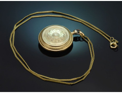 Um 1900! H&uuml;bscher Medaillon Anh&auml;nger mit Kette...