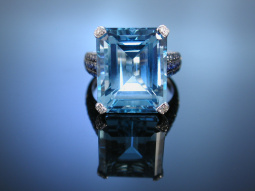 Ring Wei&szlig;gold 750 Blautopas Saphire Brillanten