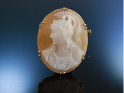 Exquisite Kamee Brosche Athena Gold 750 Frankreich um 1860