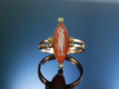 Antiker Ring mit Karneol Kamee Saatperlen Rot Gold 750 um 1860