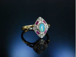 Schimmernder Opal! Opal Ring Rubine Diamanten Gold 750 Art Deco Stil