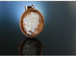 Exquisite cameo pendant maenad silver ros&eacute; gold...