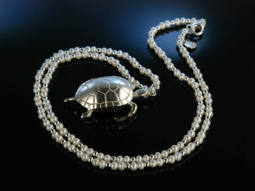 Tricky Turtle! Lange Zuchtperlen Kette Silber...