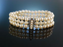 Klassische Perlen! Edles Armband 3reihig Akoya Zuchtperlen Wei&szlig; Gold 585