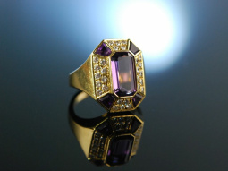 Edel und massiv! Ring Gold 750 Amethyst Brillanten Frankfurt um 1990