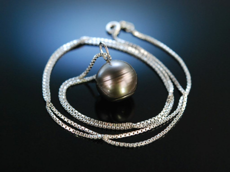 Classy Pearl and Diamond! Groer Tahiti Zucht Perlen Anhnger  mit Brillant und Kette Gold 750