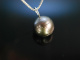 Classy Pearl and Diamond! Gro&szlig;er Tahiti Zucht Perlen Anh&auml;nger  mit Brillant und Kette Gold 750