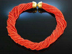 Sardegna Torsade! Exquisite Korallen Kette 20 reihig Gold 750 leuchtendes Rot