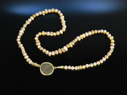 Antique Coin Necklace! Goldschmiede Kette goldene Keshi Perlen antike M&uuml;nze Gold 750