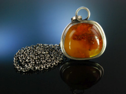 Baltic Amber Pendant! Gro&szlig;er Bernstein...