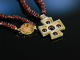Zur Tracht! Fantastische Granat Kette mit Kreuz Anh&auml;nger Gold 585 Silber vergoldet