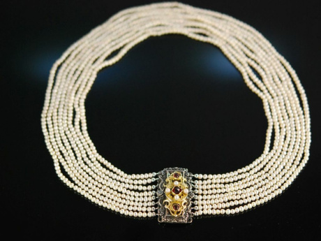 Schn zur Tracht! Kropfkette 8 reihig Zuchtperlen Silber vergoldet