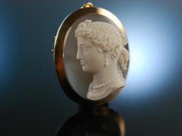 Frankreich um 1850! Exquisite Venus Hard Stone Cameo...