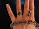 Fein zur Tracht! Kette Armband Ring und Ohrringe Granate Silber Österreich um 1950