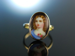 Um 1900! H&uuml;bscher Ring mit Porzellan Miniatur einer...