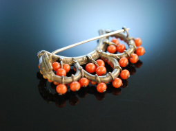 Vienna around 1880! Coral Brooch Crown Salmon Sardegna...