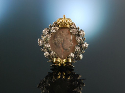 Mit der bayrischen Krone! Historische Trachten M&uuml;nz Brosche Silber vergoldet um 1880