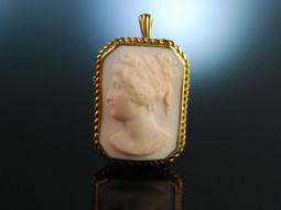 Goddess Diana! Antiker Muschel Kamee Anh&auml;nger Brosche um 1900 Gold 333 G&ouml;ttin Diana