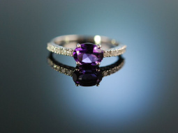 Deep Violet! Freundschafts Verlobungs Engagement Ring...