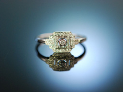 Love me! Zarter Verlobungs Engagement Ring Wei&szlig; Gold 750 Brillanten