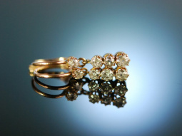 Exquisite sparkle! Pretty diamond earrings pink gold