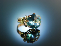 Funkelndes Blau! Ring Gold 585 Topas Diamanten