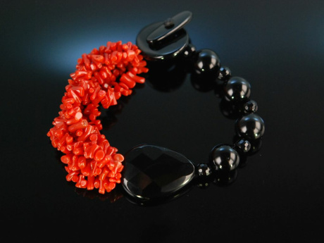 Stylish from Italy! Armband Sardegna Ast Koralle und facettierter Onyx