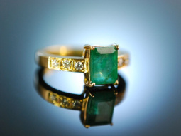 Edles Gr&uuml;n! Feinster Smaragd Ring Gold 750 Brillanten