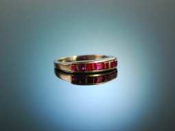 Finest Quality! Half Memory Ring White Gold 750 Rubies