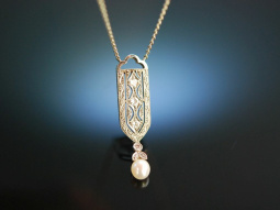 Finest Art Deco! Collier um 1920 Wei&szlig; Gold 585 Diamanten Zuchtperle