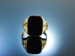 Wappen Tradition! Sch&ouml;ner Familien Siegel Ring Gold 333 Onyx ungraviert um 1950