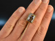 Schweiz um 1880! Revers Nadel Pin Dame in Landes Tracht Gold 750 Lupen Email