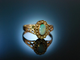 Um 1900! Charmanter historischer Opal Ring Rot Gold 333 Saatperlen