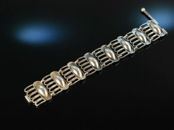 Um 1930! H&uuml;bsches breites Armband Silber 835