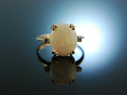 Australisches Feuer! Sch&ouml;ner Opal Ring Gold 750...