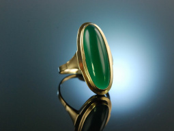 Um 1950! Gro&szlig;er Ring Gr&uuml;ne Jade Gold 333