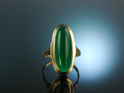 Um 1950! Gro&szlig;er Ring Gr&uuml;ne Jade Gold 333