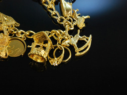 Charm Bracelet! Sch&ouml;nes Bettelarmband SIlber 925 vergoldet London um 1970