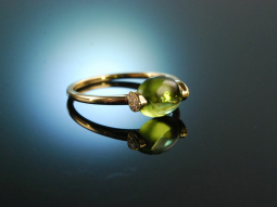 Tender Green! Zarter Ring Gold 750 Peridot Cabochon...