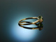 Tender Green! Zarter Ring Gold 750 Peridot Cabochon Diamanten