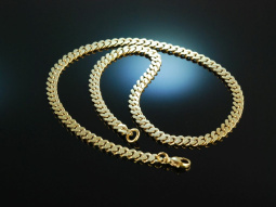 Around 1970! Classic massive vintage flat armour chain...