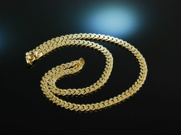 Around 1970! Classic massive vintage flat armour chain...
