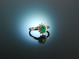 Emerald Green! Smaragd Verlobungs Ring Wei&szlig; Gold...