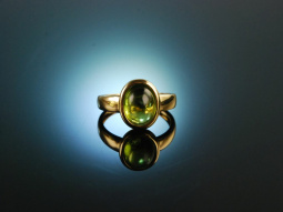 Fantastic Green! Wundervoller Peridot Cabochon Ring Gelb Gold 750