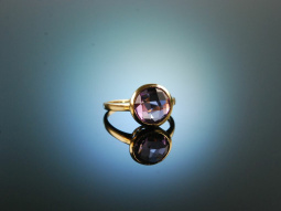 Violet Beauty! Amethyst ring yellow gold 585