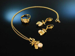 To costume and hunting! Grandl set around 1980 pendant...