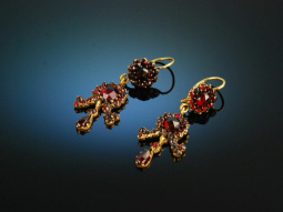 Bohemia around 1890! Pretty garnet earrings metal...