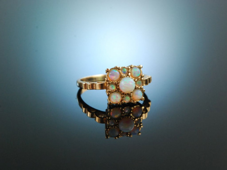 England um 1970! H&uuml;bscher Vintage Opal Ring Gold 375